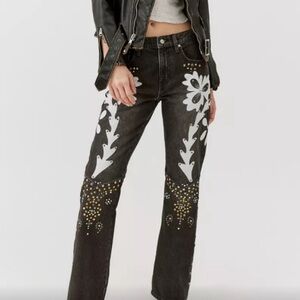 BDG '90s Mid-Rise Bootcut Studded Embellished Jeans Size 24